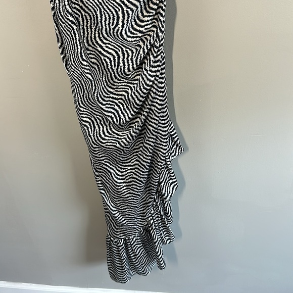 Cinq A Sept Silk Christel Ruched One Shoulder Zebra Print Dress Size 2 - Picture 6 of 16